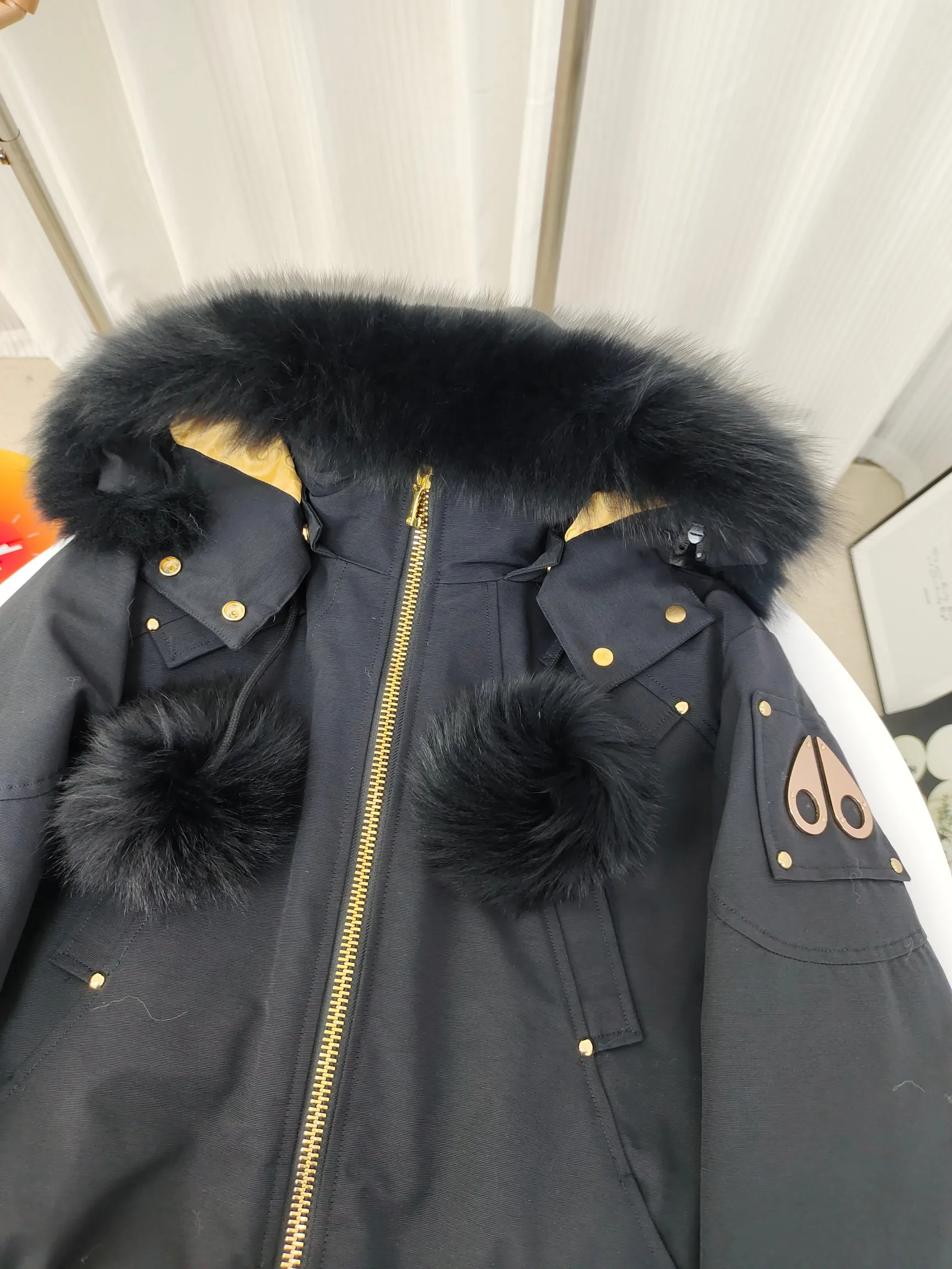 （ ） 03 Moose Knuckles ， ins 、 、 。 ， ， ！ ， ， ， Sizes: XS XL